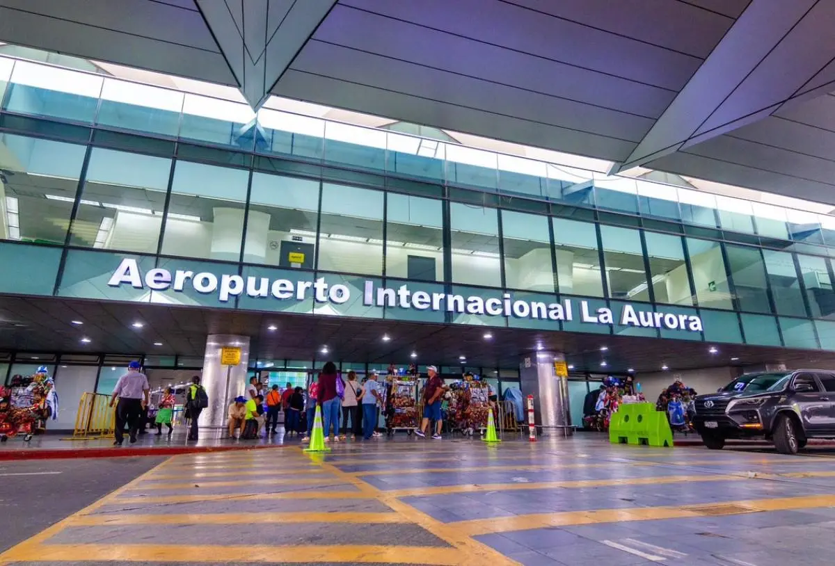 Transporte del Aeropuerto La Aurora a Antigua Guatemala